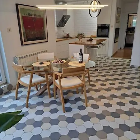 Penthouse Vida * Dusanovac