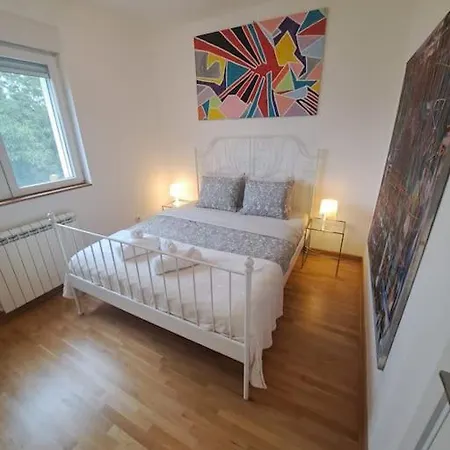 Penthouse Vida Apartment *